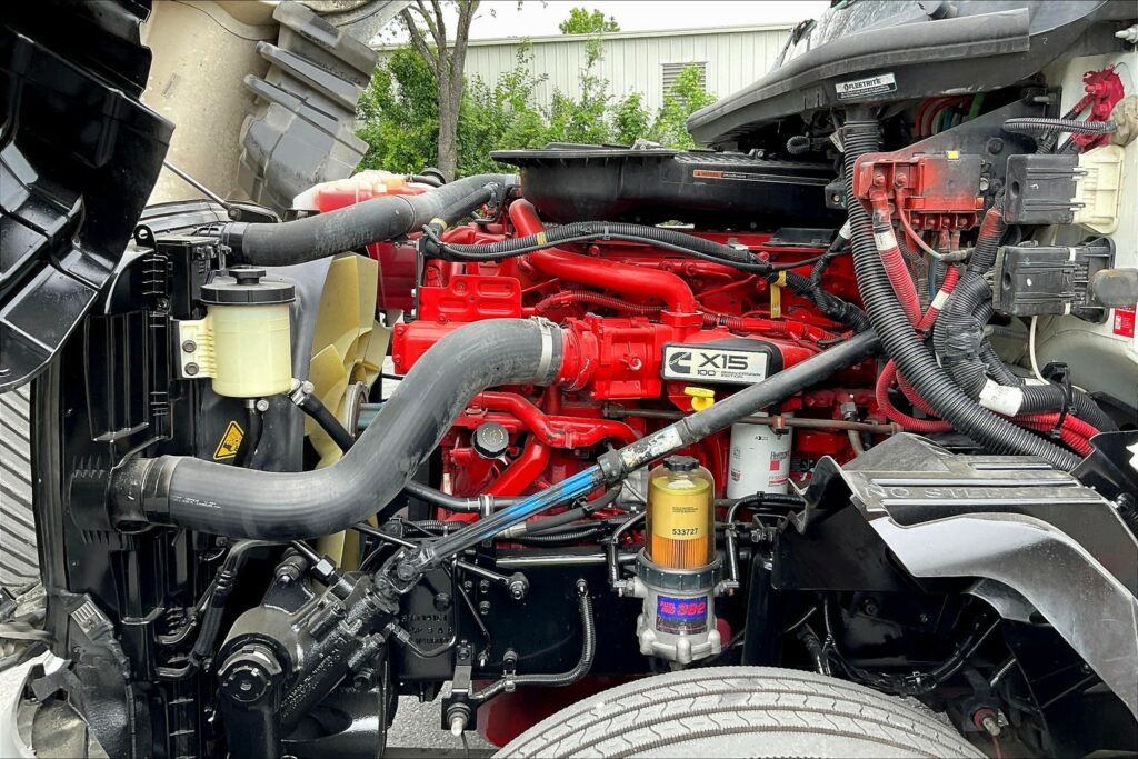 2020 CUM LT625 6×4 Day Cab