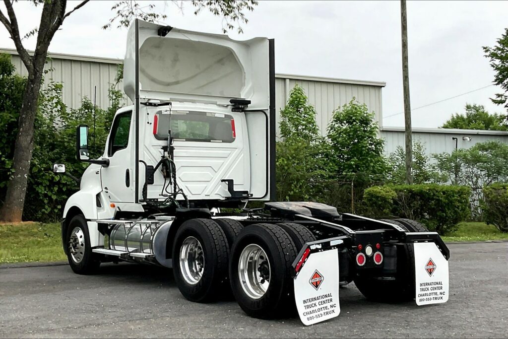 2020 CUM LT625 6×4 Day Cab