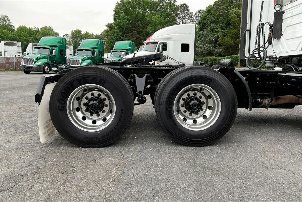 2020 CUM LT625 6×4 Day Cab