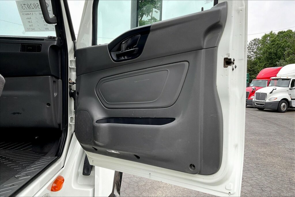 2020 CUM LT625 6×4 Day Cab