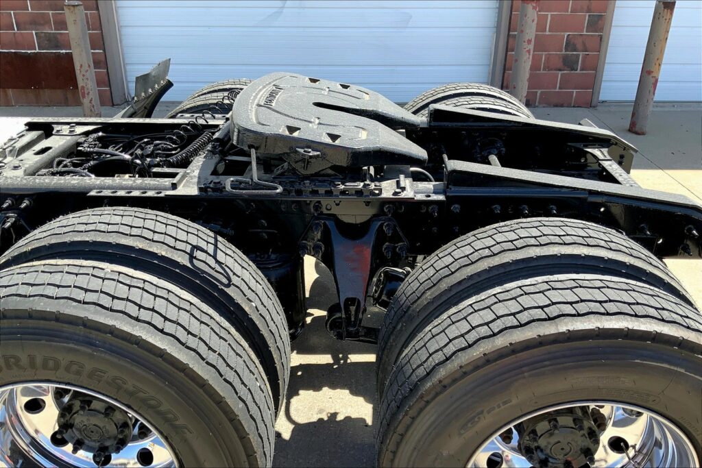 2020 CUM LT625 6×4 Day Cab