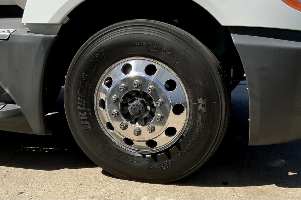 2020 CUM LT625 6×4 Day Cab