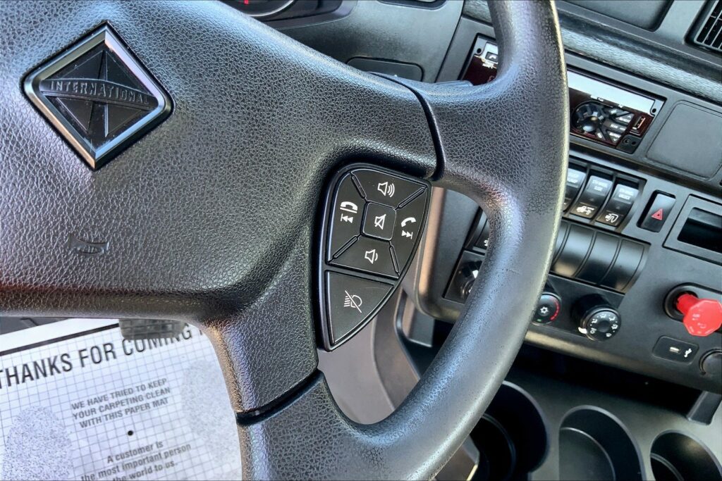 2020 CUM LT625 6×4 Day Cab