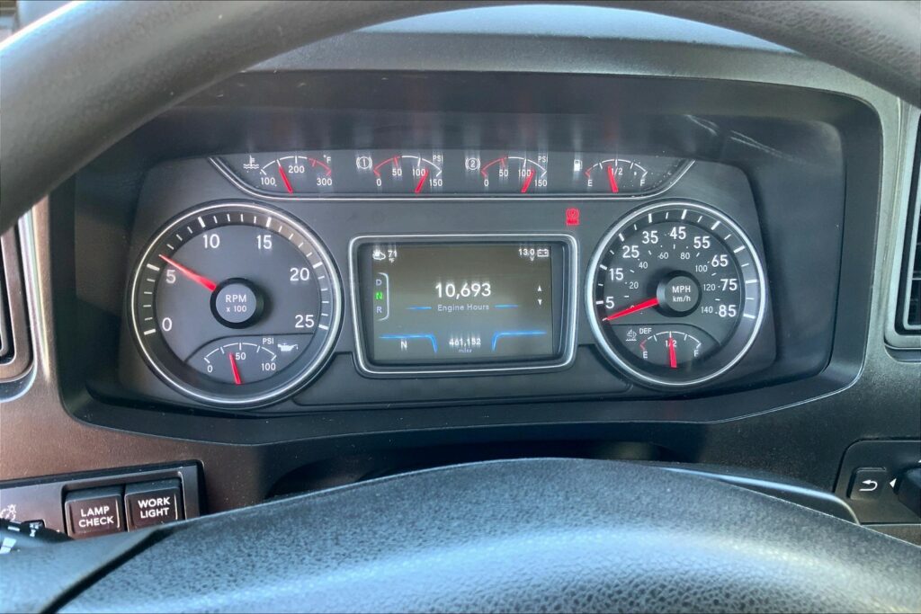 2020 CUM LT625 6×4 Day Cab