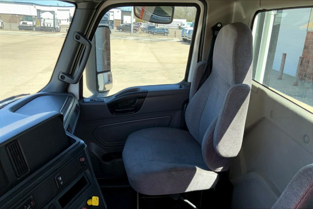 2020 CUM LT625 6×4 Day Cab