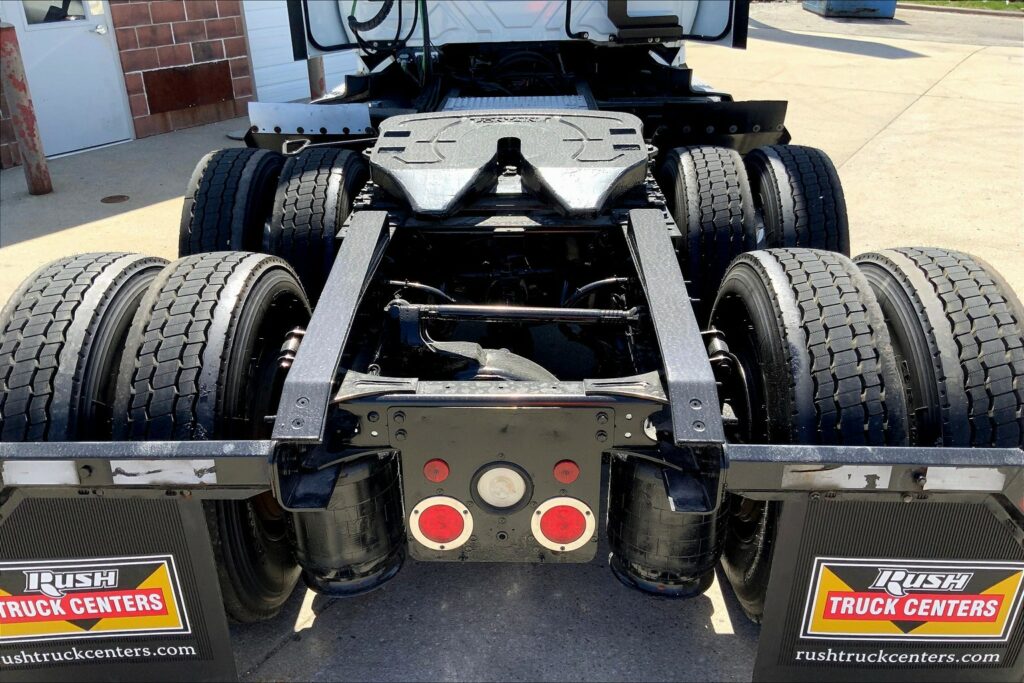 2020 CUM LT625 6×4 Day Cab