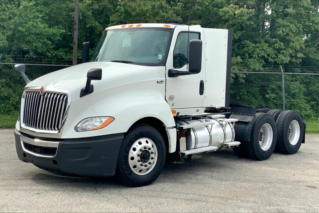 2020 CUM LT625 6×4 Day Cab