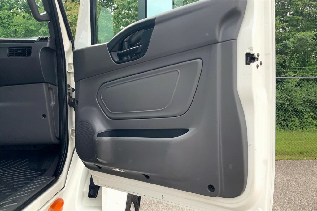 2020 CUM LT625 6×4 Day Cab