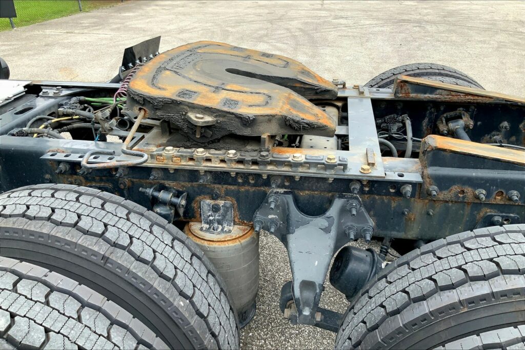 2020 CUM LT625 6×4 Day Cab