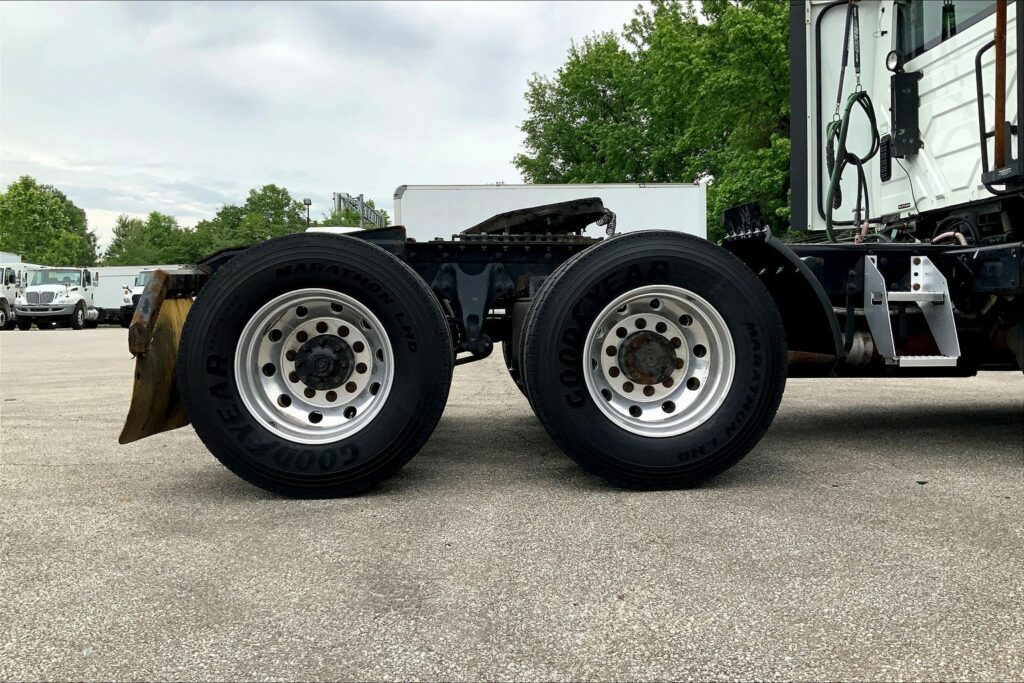 2020 CUM LT625 6×4 Day Cab