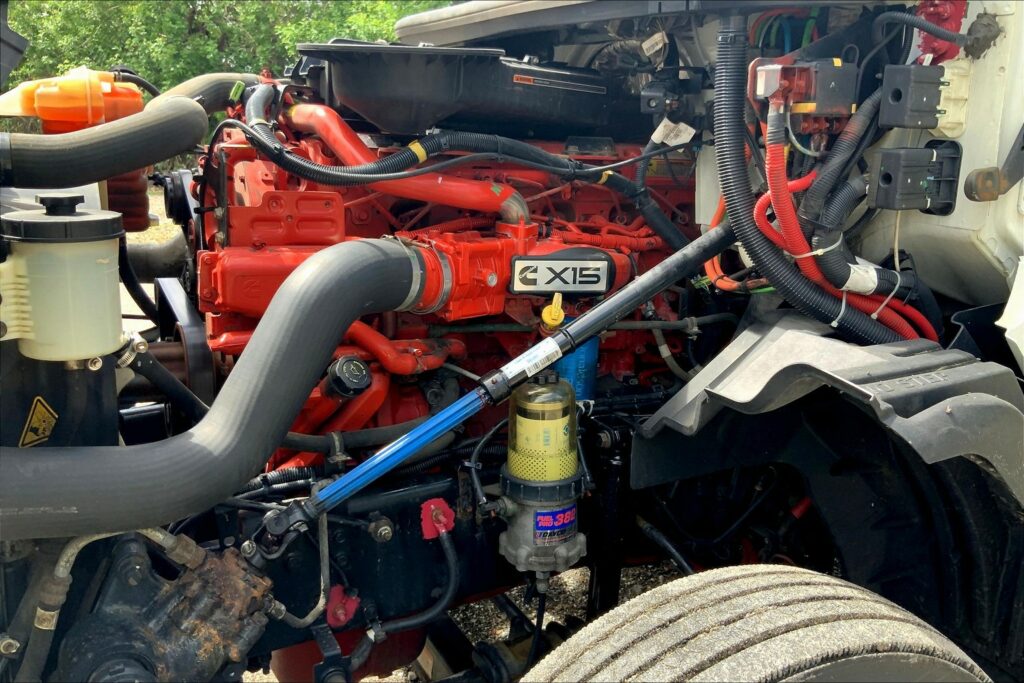 2021 CUM LT625 6×4 Day Cab