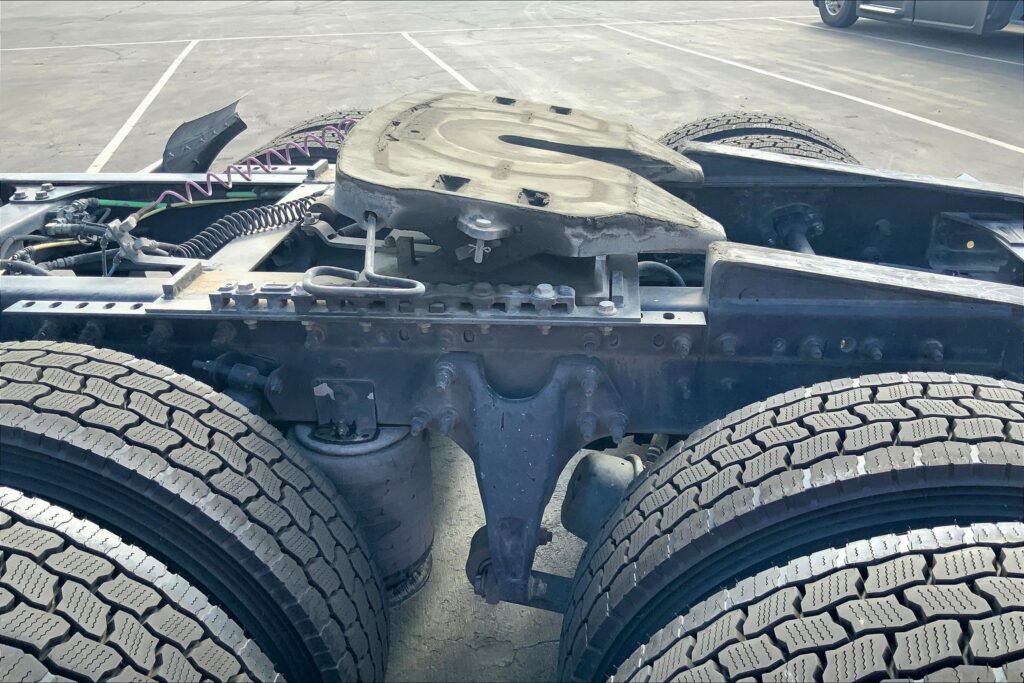 2020 CUM LT625 6×4 Day Cab