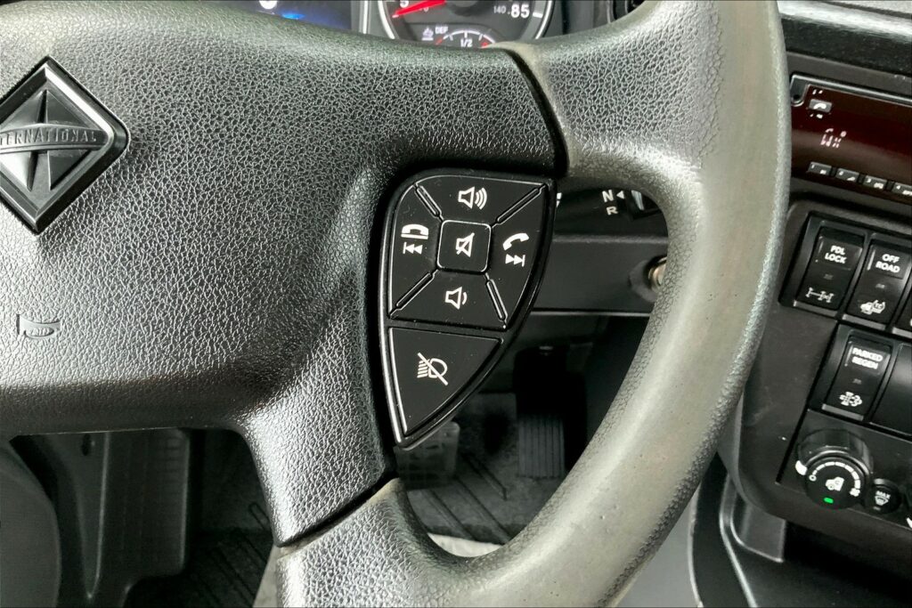 2020 CUM LT625 6×4 Day Cab