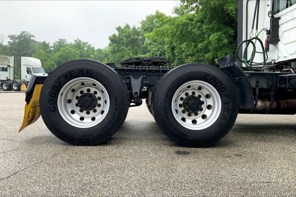 2020 CUM LT625 6×4 Day Cab