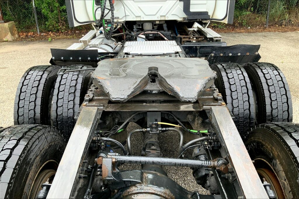 2020 CUM LT625 6×4 Day Cab