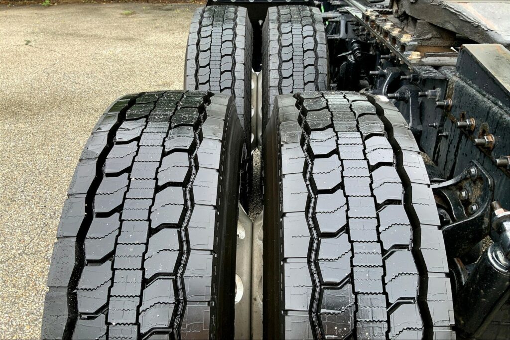 2020 CUM LT625 6×4 Day Cab