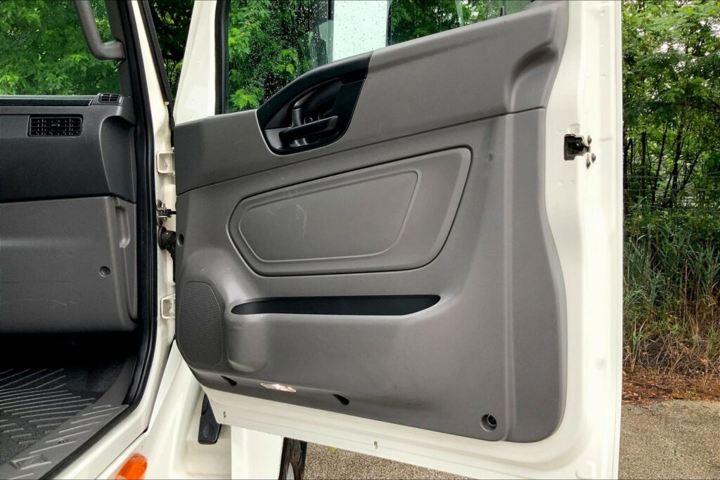 2020 CUM LT625 6×4 Day Cab