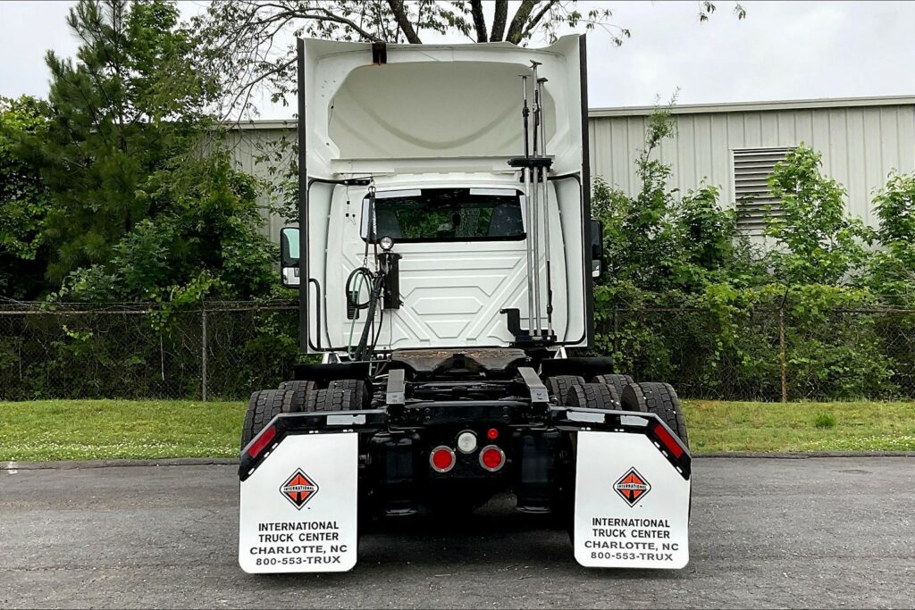 2020 CUM LT625 6×4 Day Cab