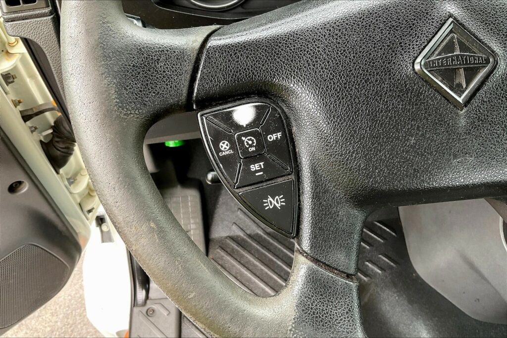 2020 CUM LT625 6×4 Day Cab