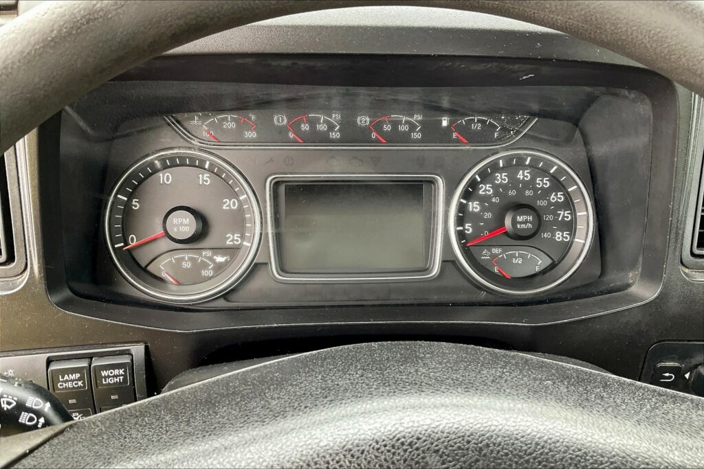 2020 CUM LT625 6×4 Day Cab