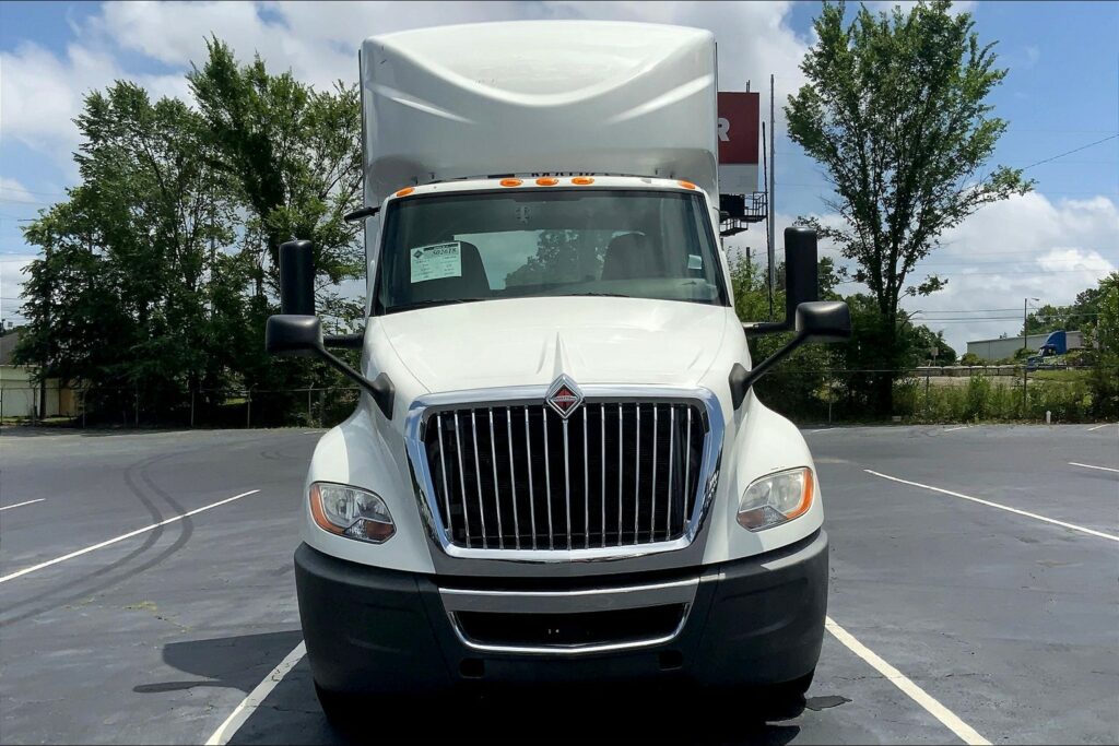 2020 CUM LT625 6×4 Day Cab