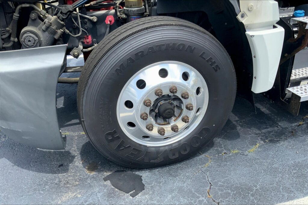 2020 CUM LT625 6×4 Day Cab