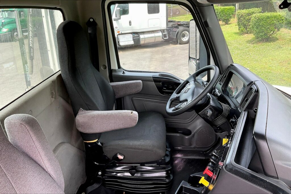 2020 CUM LT625 6×4 Day Cab