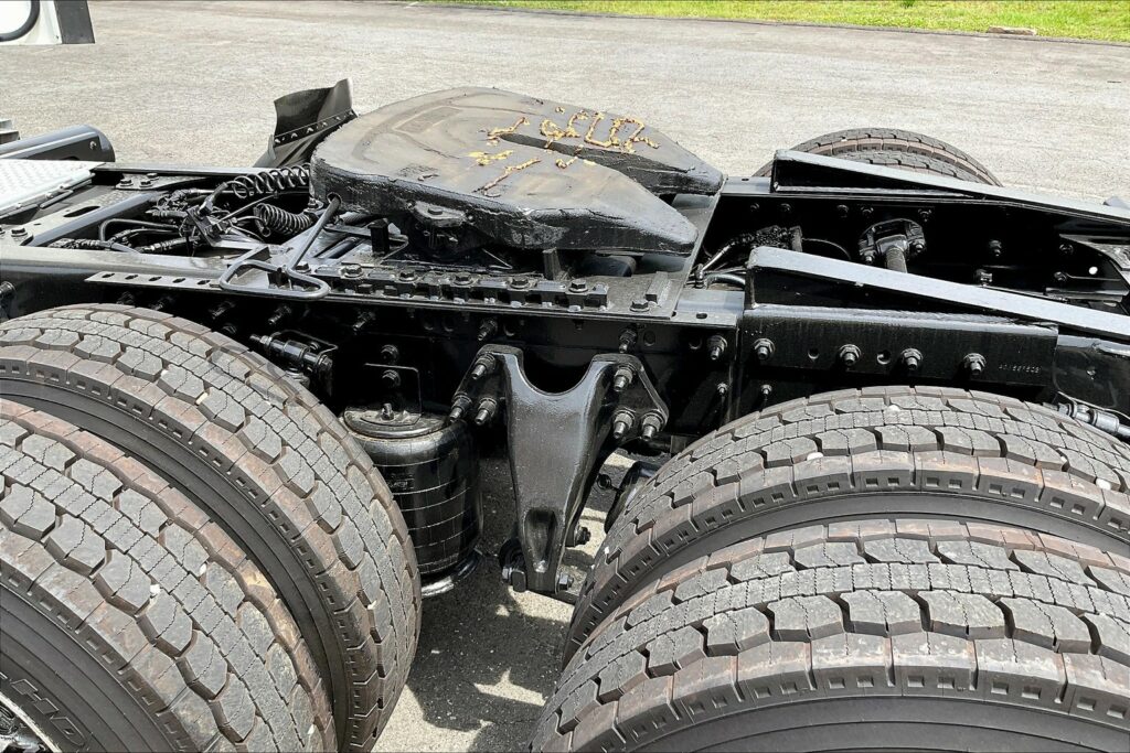 2020 CUM LT625 6×4 Day Cab