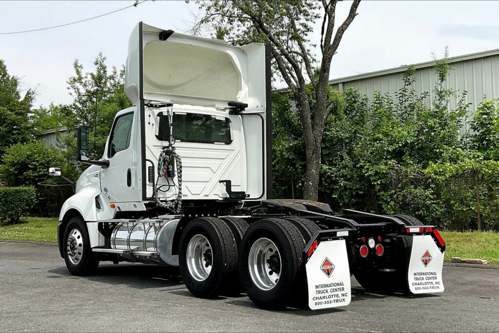 2020 CUM LT625 6×4 Day Cab