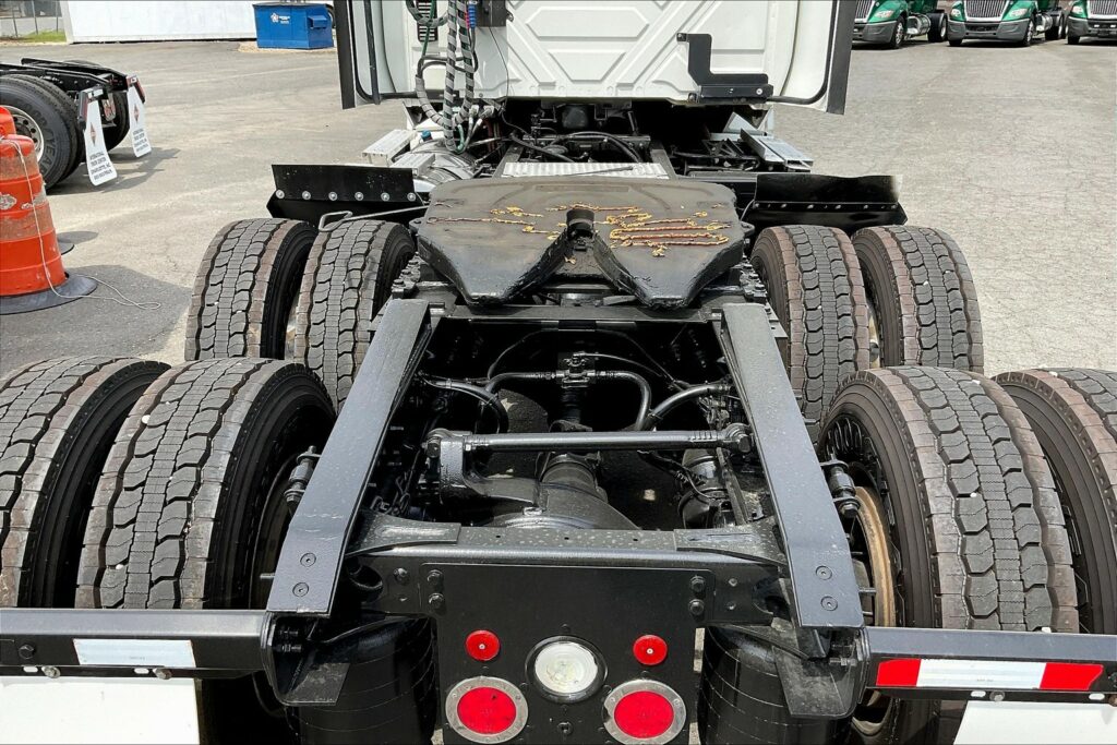 2020 CUM LT625 6×4 Day Cab