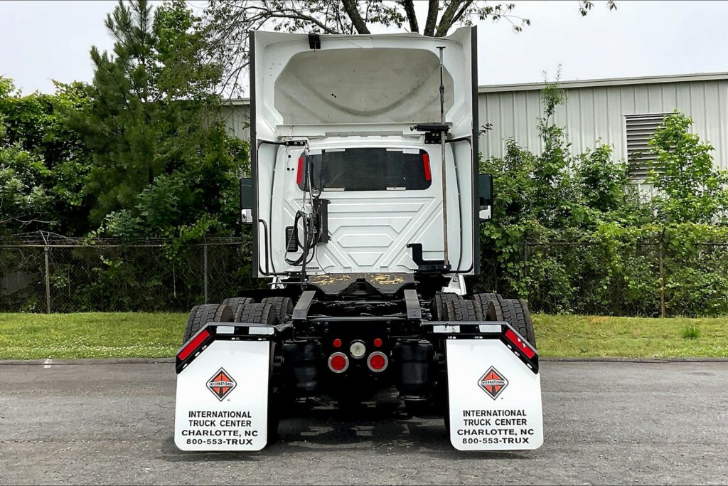 2020 CUM LT625 6×4 Day Cab