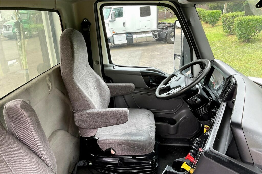 2020 CUM LT625 6×4 Day Cab