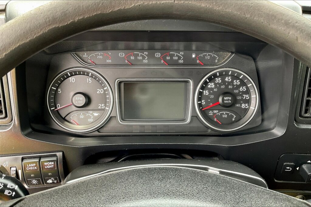 2020 CUM LT625 6×4 Day Cab