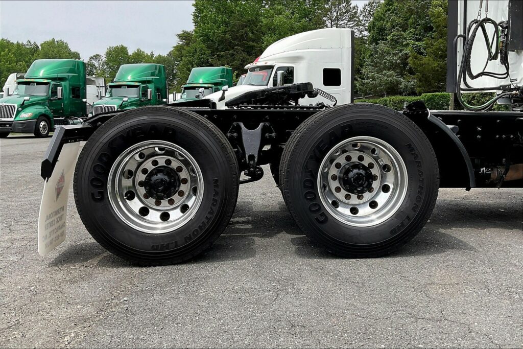 2020 CUM LT625 6×4 Day Cab