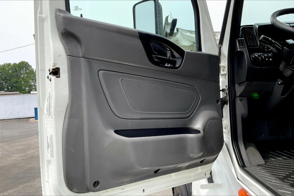 2020 CUM LT625 6×4 Day Cab