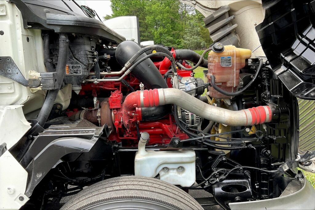 2020 CUM LT625 6×4 Day Cab