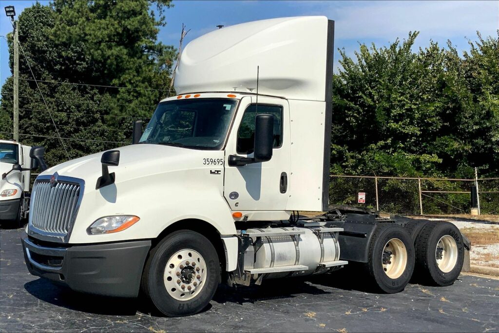 2020 CUM LT625 6×4 Day Cab