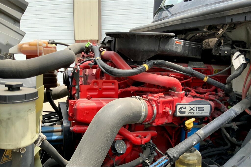 2020 CUM LT625 6×4 Day Cab