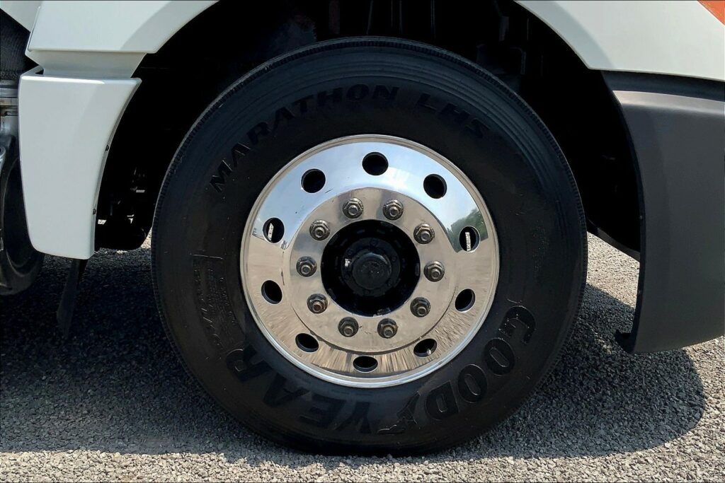 2020 CUM LT625 6×4 Day Cab