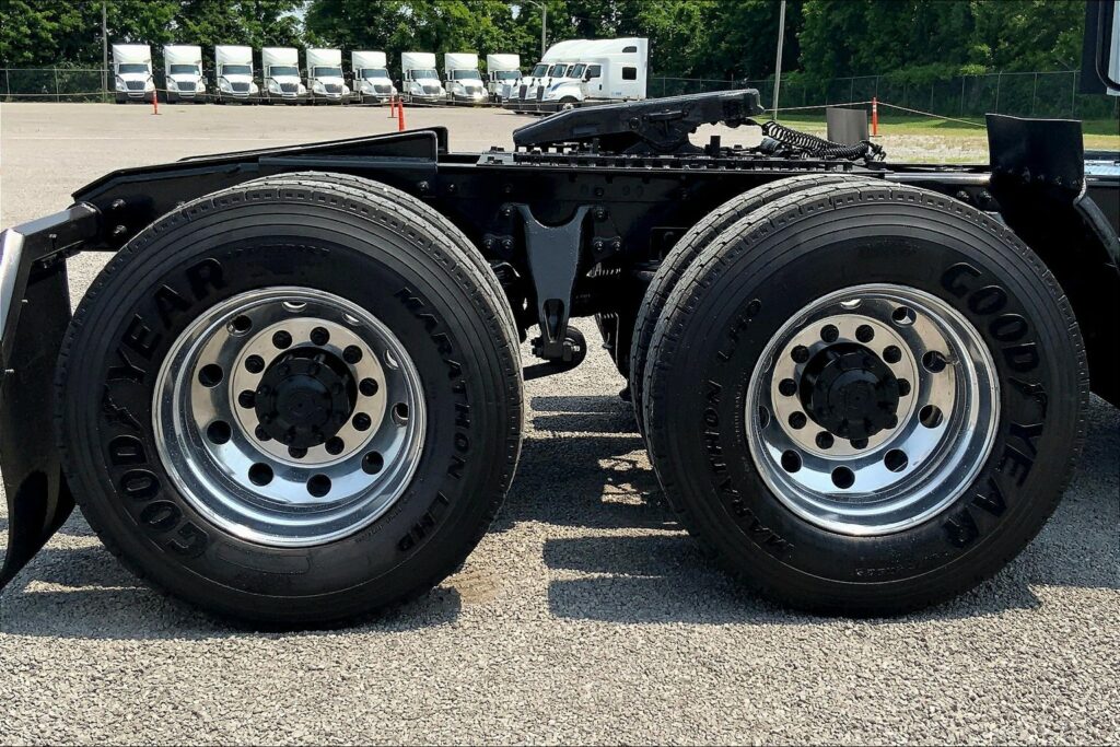 2020 CUM LT625 6×4 Day Cab