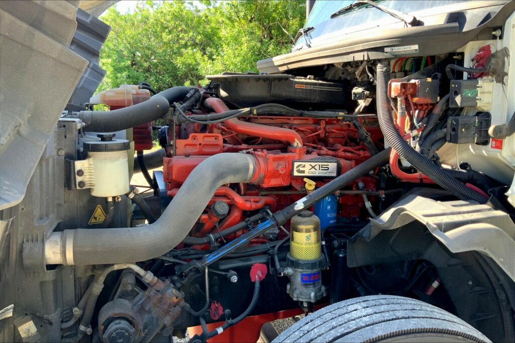 2020 CUM LT625 6×4 Day Cab