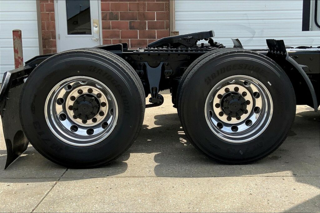 2020 CUM LT625 6×4 Day Cab