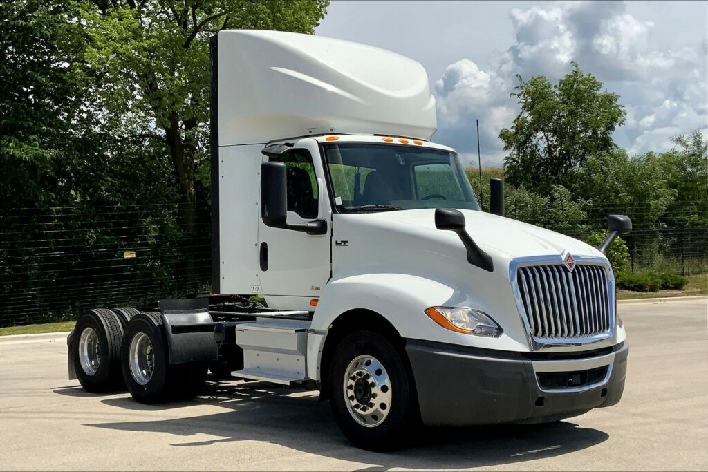 2020 INT LT625 6×4 Day Cab