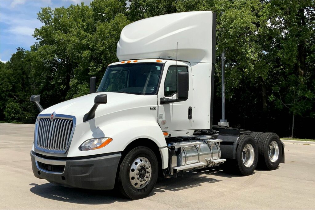 2020 INT LT625 6×4 Day Cab