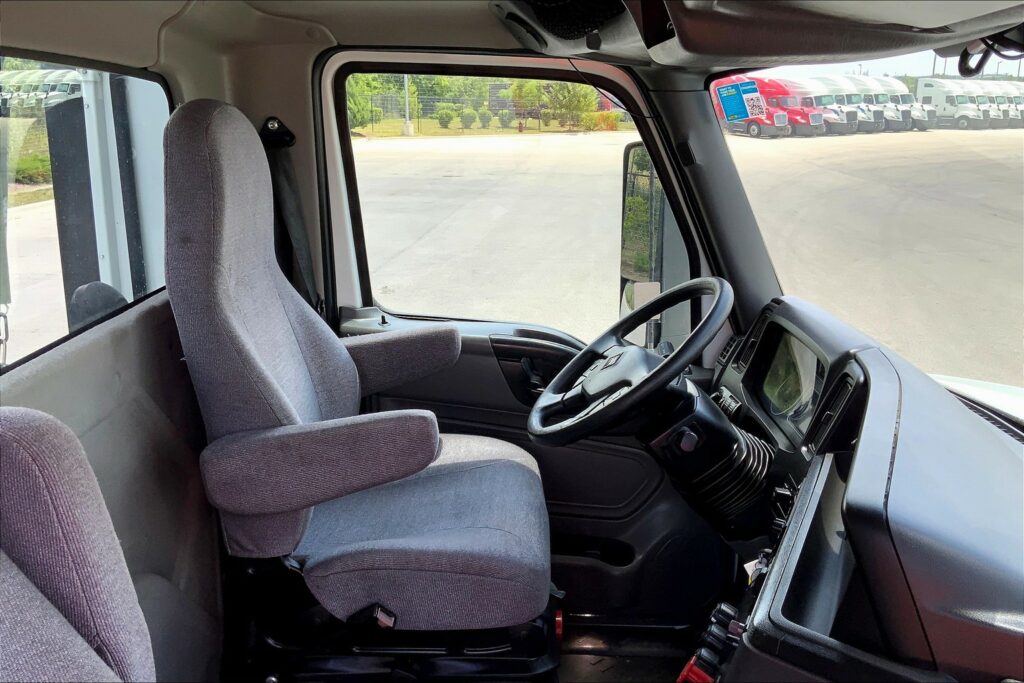 2020 INT LT625 6×4 Day Cab