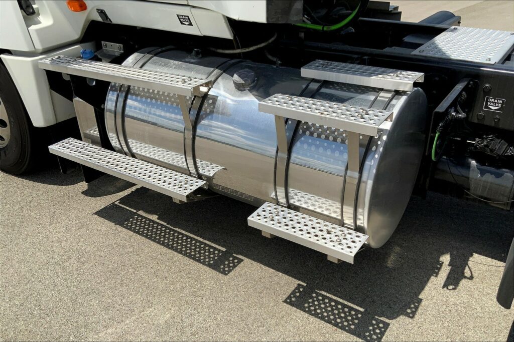 2020 INT LT625 6×4 Day Cab