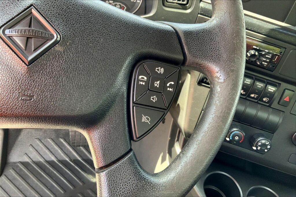 2020 INT LT625 6×4 Day Cab