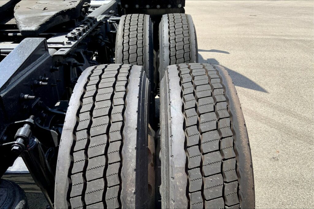 2020 INT LT625 6×4 Day Cab