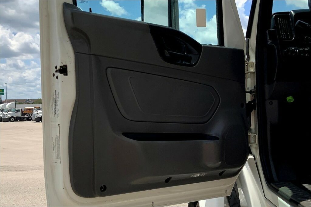 2020 INT LT625 6×4 Day Cab