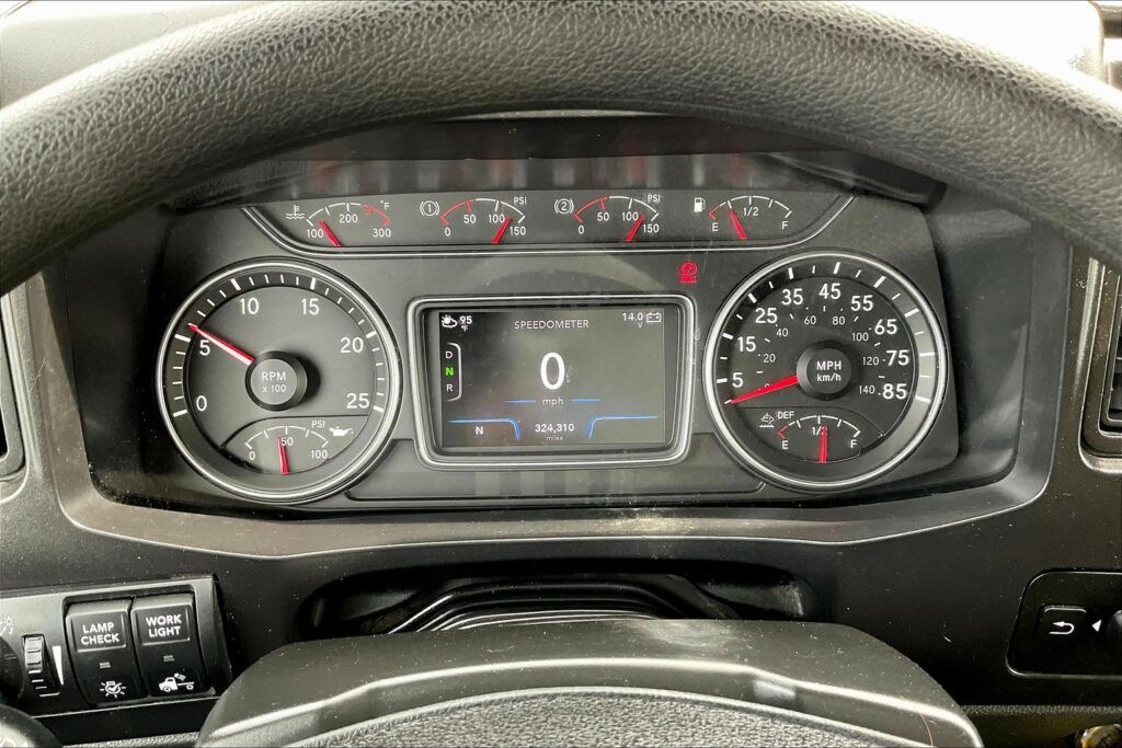 2021 INT LT625 6×4 Sleeper